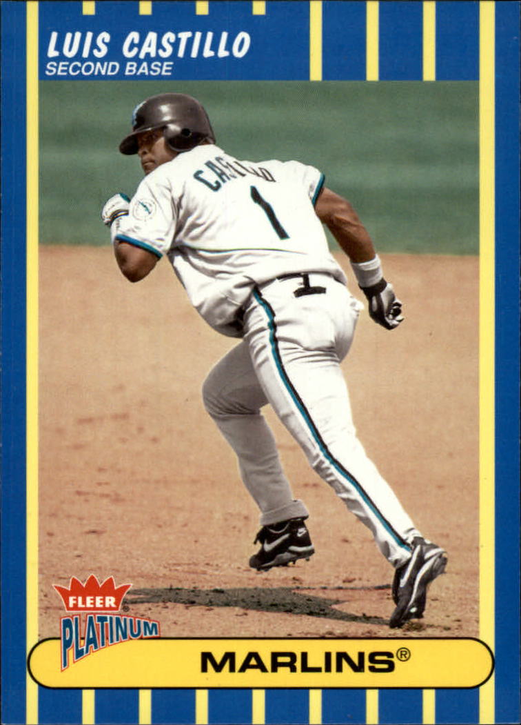 Luis Castillo autographed baseball card (Florida Marlins) 2002 Topps Total  #599