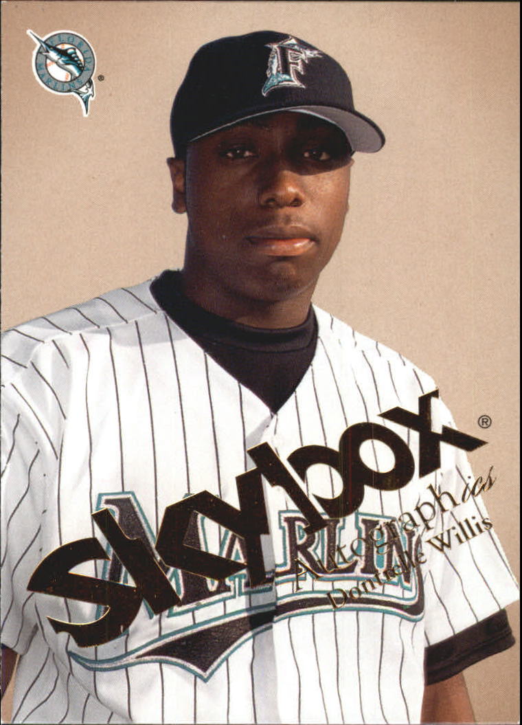 2004 SkyBox Autographics #24 Dontrelle Willis