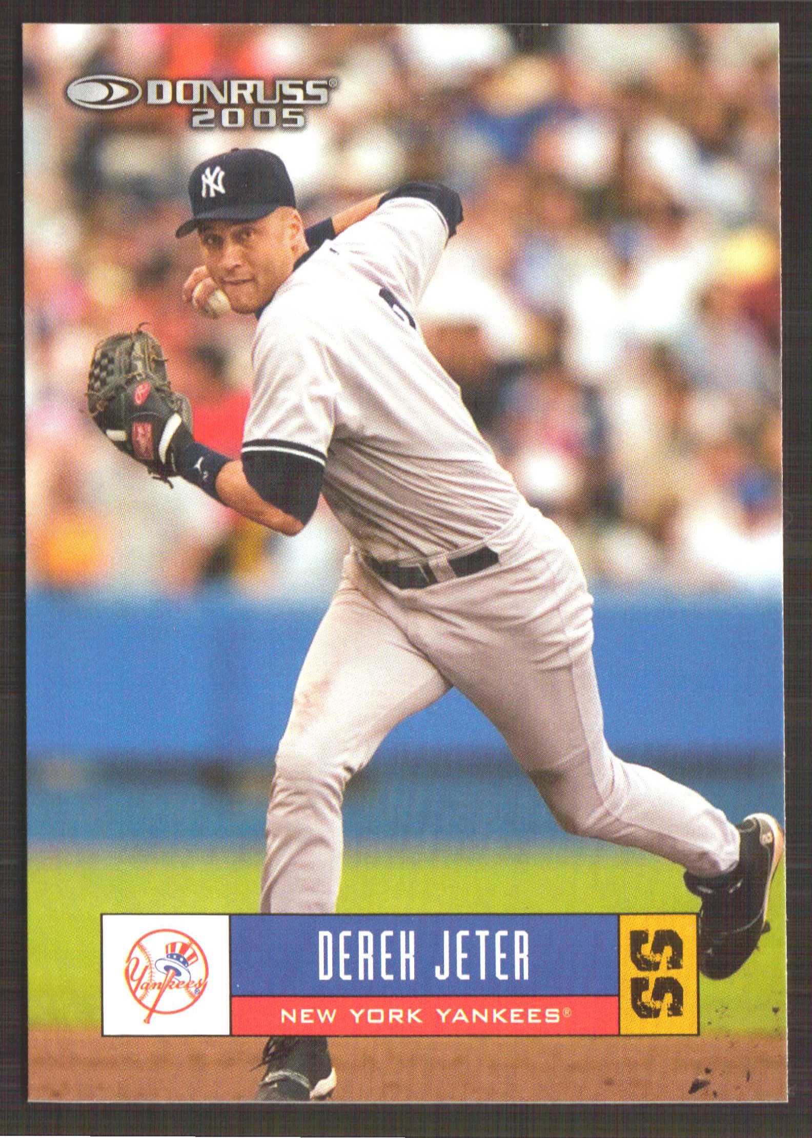  2004 Topps #20 Derek Jeter Baseball Card