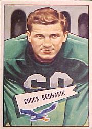 1952 Bowman Large #10 Chuck Bednarik SP
