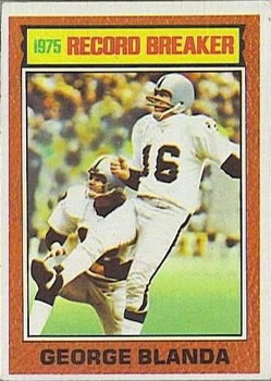 1976 Topps #1 George Blanda RB/First to Score 2000 Points