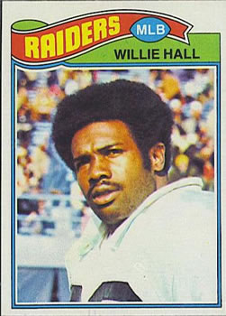 1977 Topps #198 Willie Hall RC