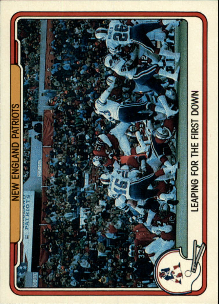 1982 Fleer Team Action #31 New England Patriots