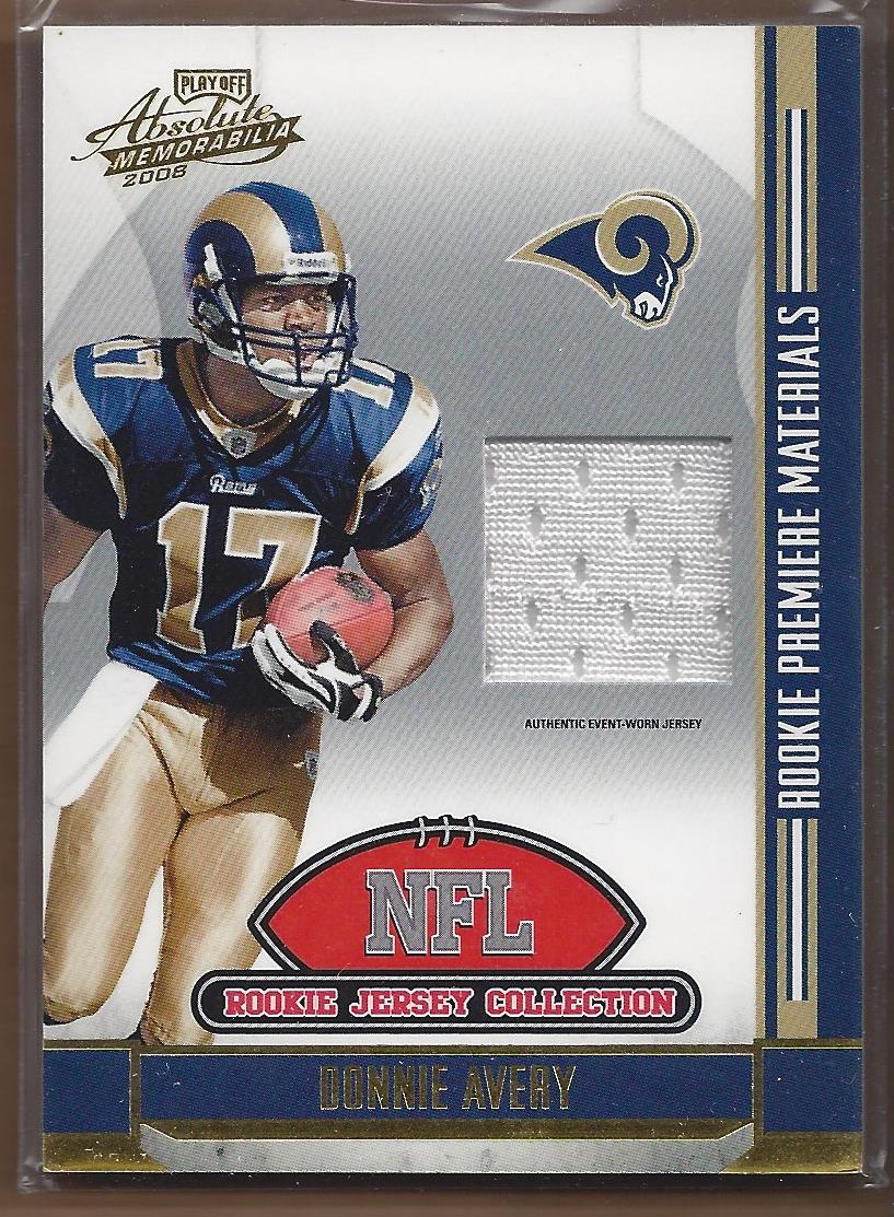 DONNIE AVERY GAME DAY GEAR GAME WORN MEMORABILIA FOOTBALL CARD