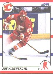 1990-91 Score Canadian #30B Joe Nieuwendyk COR/(Text reads 