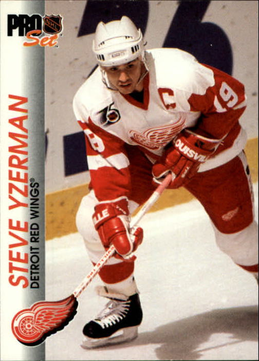 1992-93 Pro Set #39 Steve Yzerman