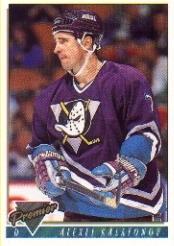 A0530- 1993-94 Topps Premier Hk Card #s 251-500 -You Pick- 15+ FREE US SHIP - Picture 364 of 374