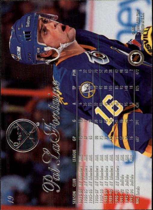 1994-95 Flair - #138 Luc Robitaille