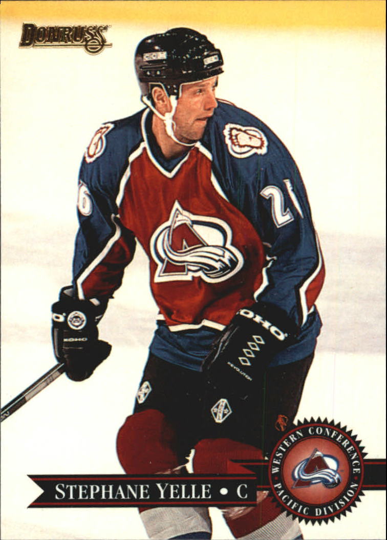 1995-96 Select Certified Claude Lemieux Colorado Avalanche #99