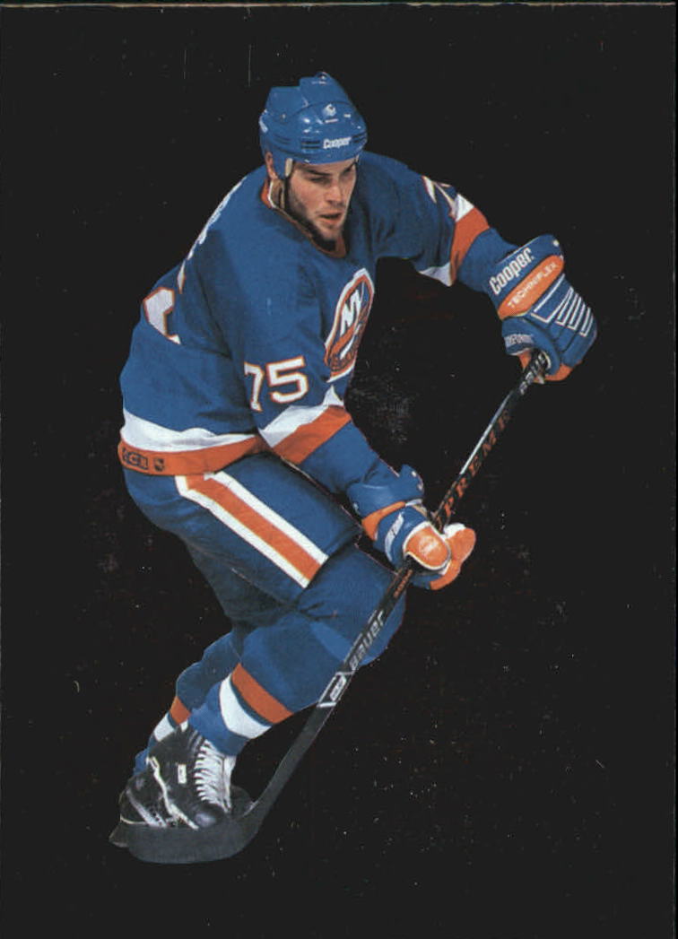 B4531- 1995-96 Score Black Ice Hockey Cards 1-200 -You Pick- 15+ FREE US SHIP - Picture 22 of 349
