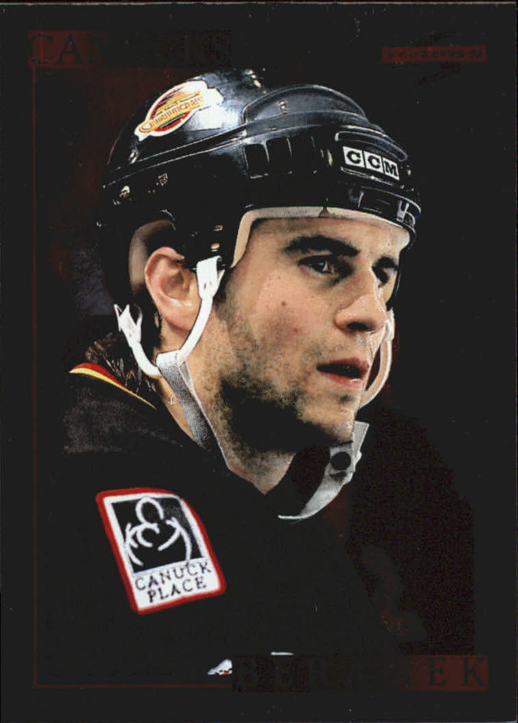 B4531- 1995-96 Score Black Ice Hockey Cards 1-200 -You Pick- 15+ FREE US SHIP - Picture 201 of 349