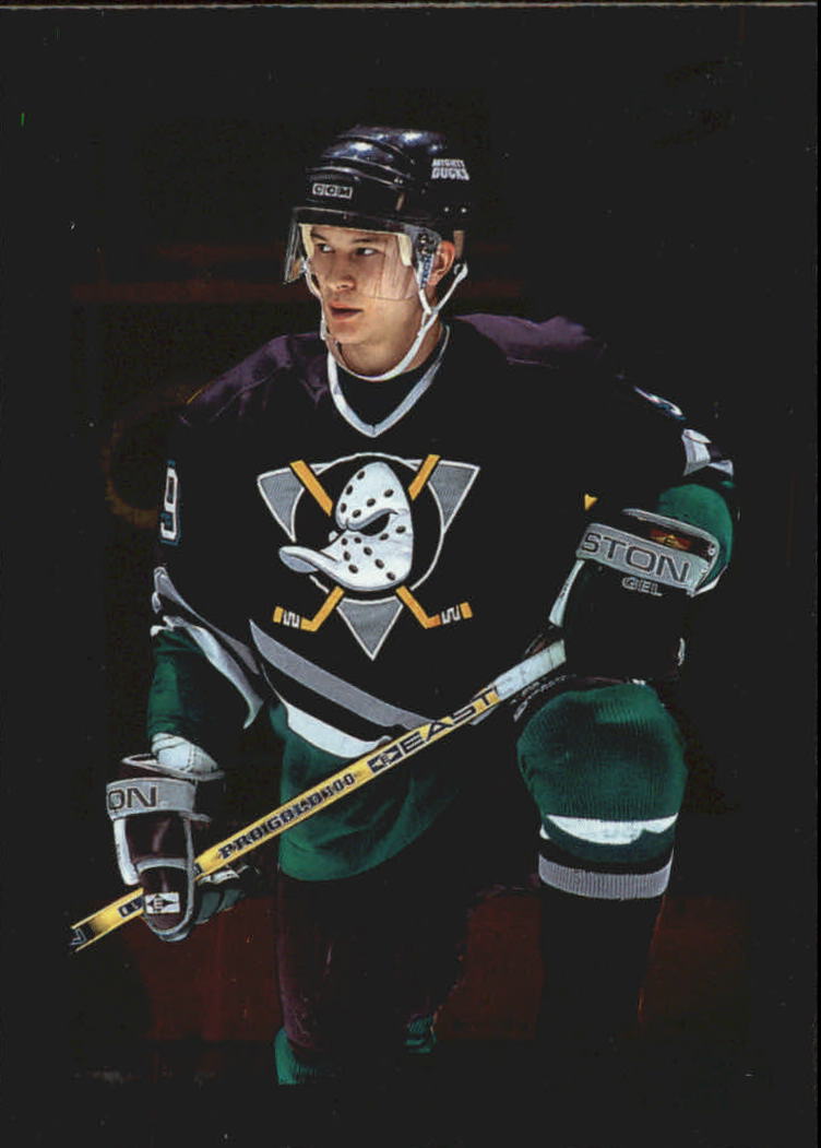 B4531- 1995-96 Score Black Ice Hockey Cards 1-200 -You Pick- 15+ FREE US SHIP - Picture 215 of 349