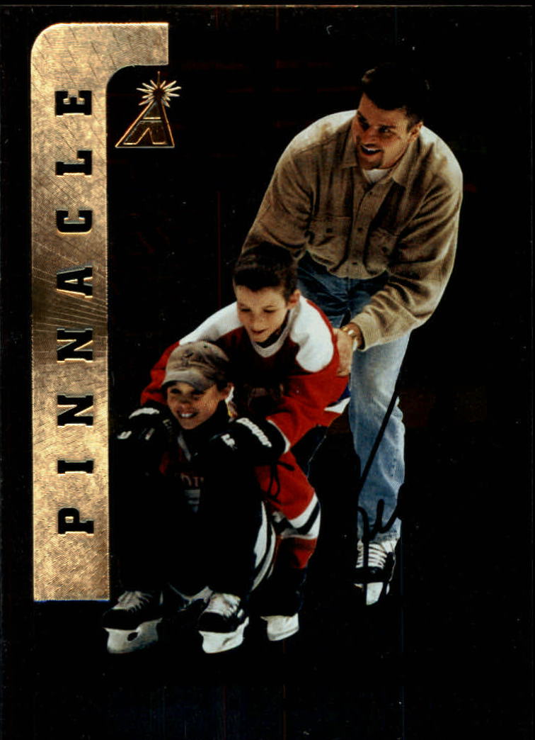 1996-97 Be A Player Autographs Silver #60 Kelly Chase