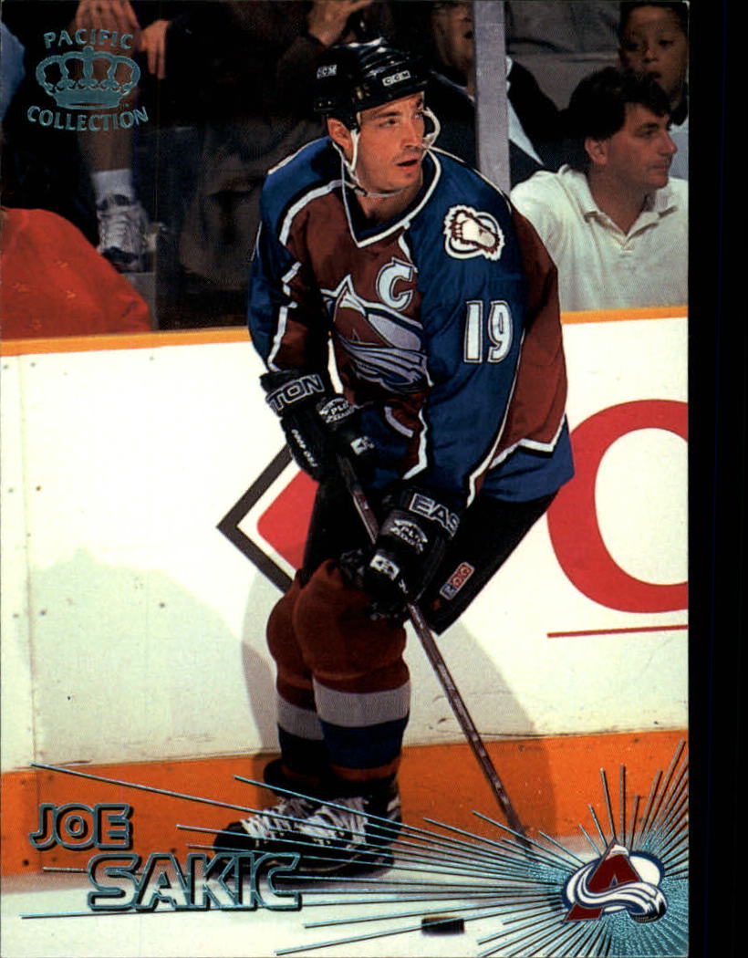 1997-98 Pacific Ice Blue #38 Joe Sakic
