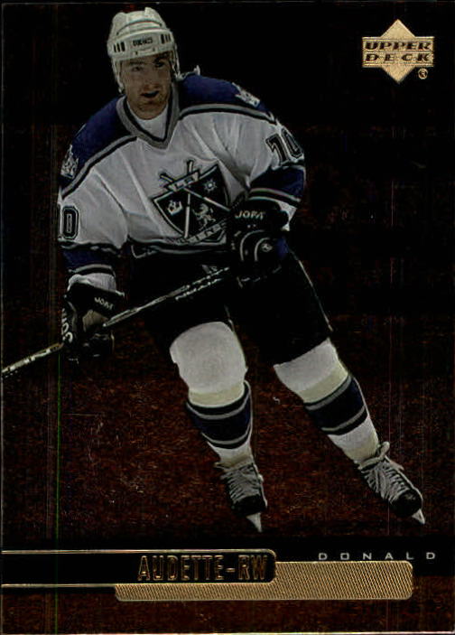 1999-00 Upper Deck Gold Reserve - #182 Dave Andreychuk