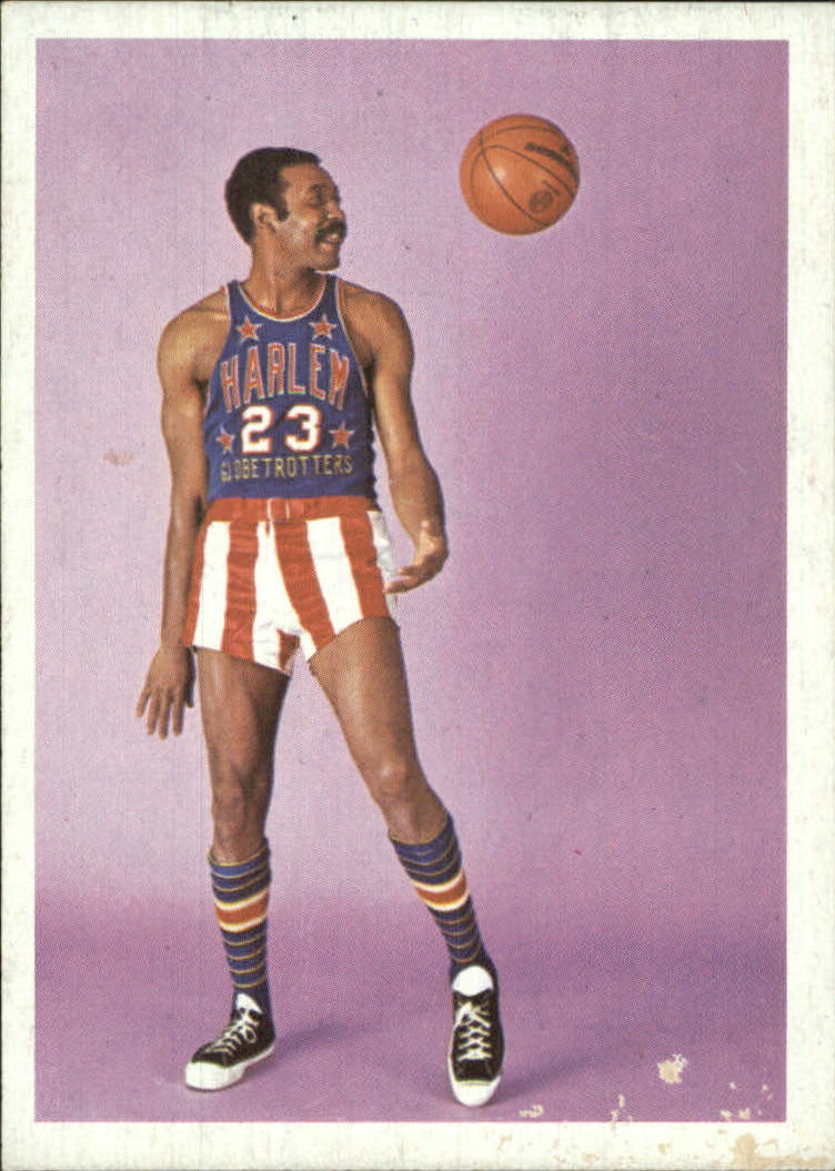 1971-72 Globetrotters 84 #80 Jackie Jackson/(ball in air)