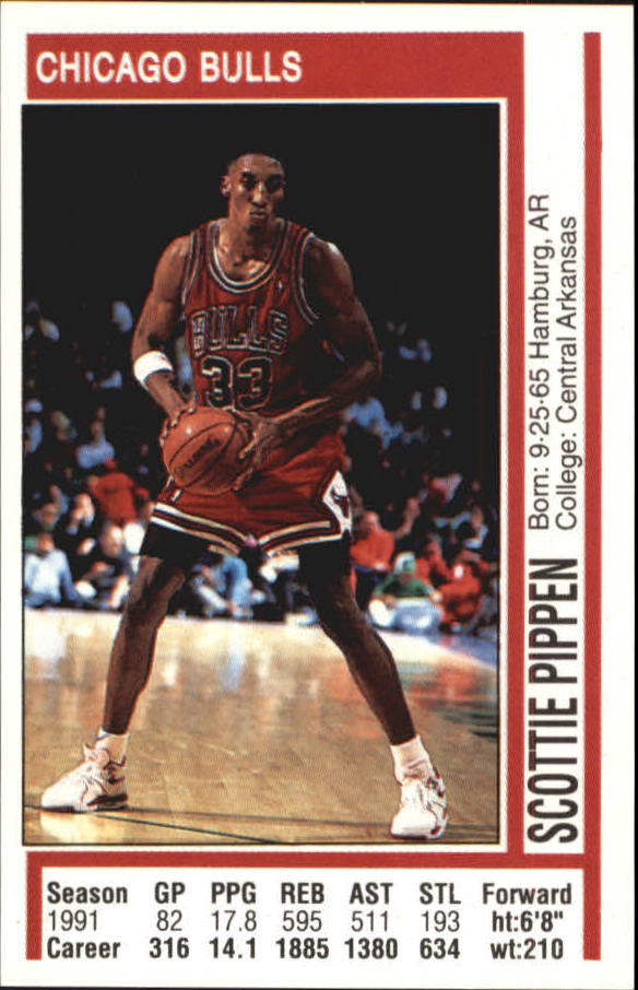 1991-92 Panini Stickers #113 Scottie Pippen