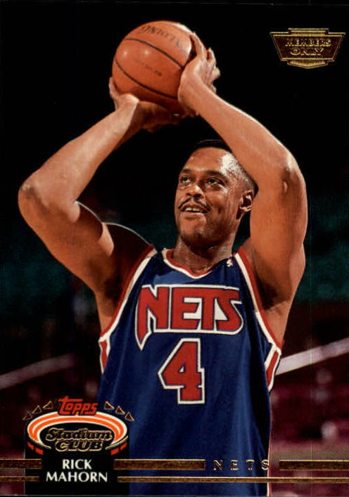 1992-93 Stadium Club Members Only Parallel #324 Rick Mahorn UER/(Rookie Card is 1981-82, not 1992-93)