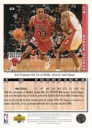 1994-95 Collector's Choice International French #33 Scottie Pippen back image