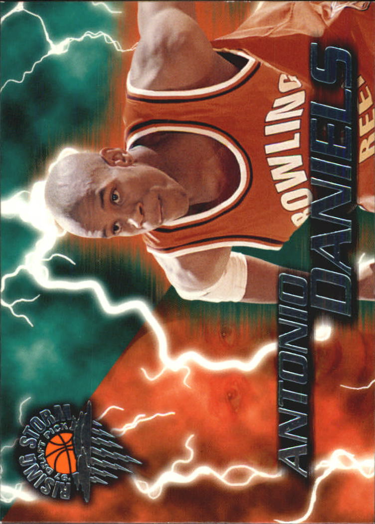 1997 Wheels Rookie Thunder Rising Storm #4 Antonio Daniels