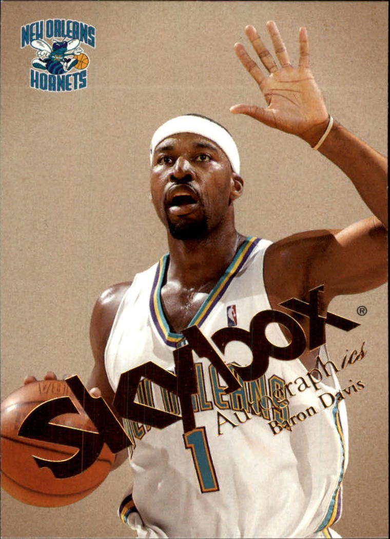 2003-04 SkyBox Autographics #45 Baron Davis