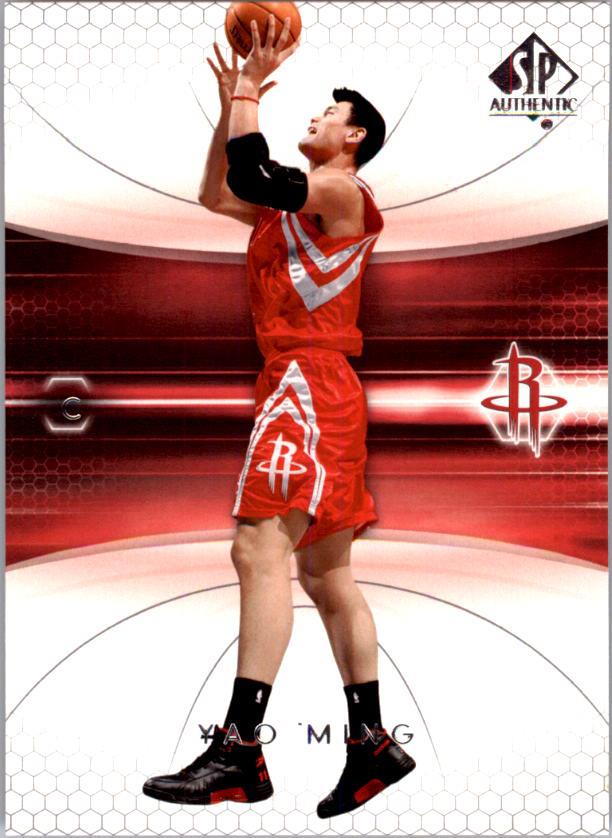 2004-05 SP Authentic #30 Yao Ming