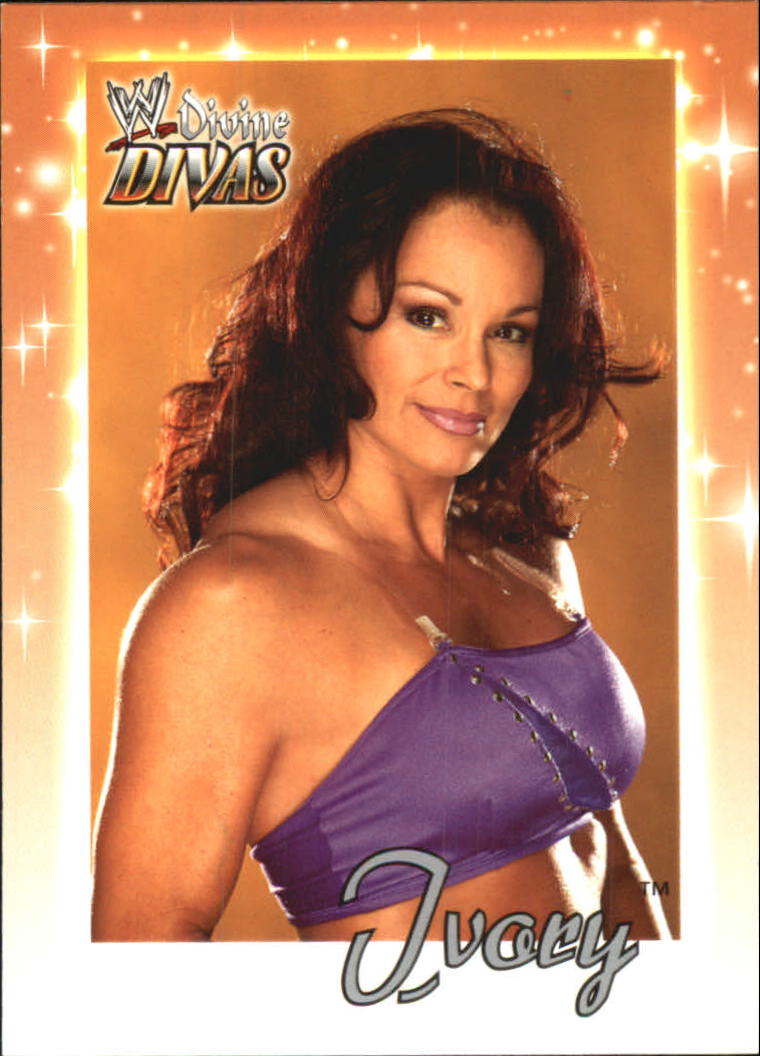 2003 Fleer WWE Divine Divas #42 Ivory - NM-MT