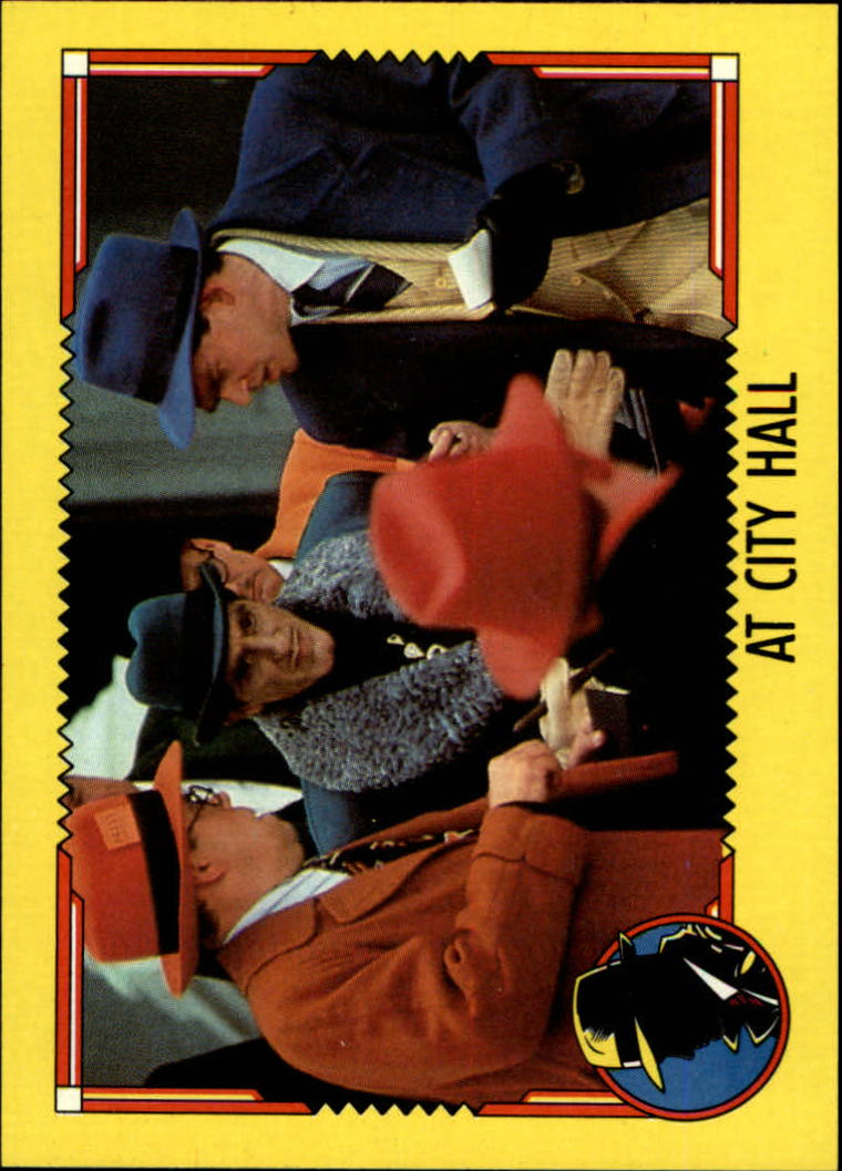 1990 Topps Dick Tracy #39 At City Hall
