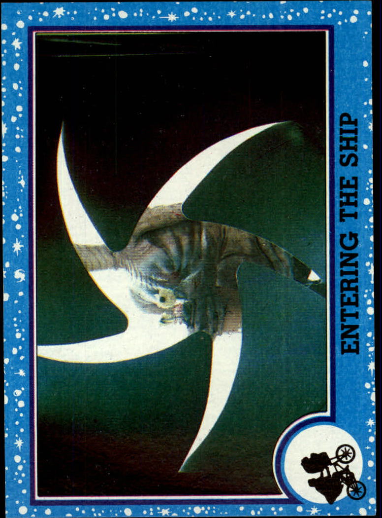 1982 Topps E.T. #77 Entering the Ship