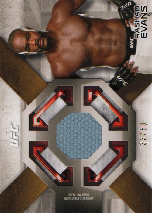 2016 Topps UFC Knockout Fight Mat Relics Gold #FMRRE Rashad Evans