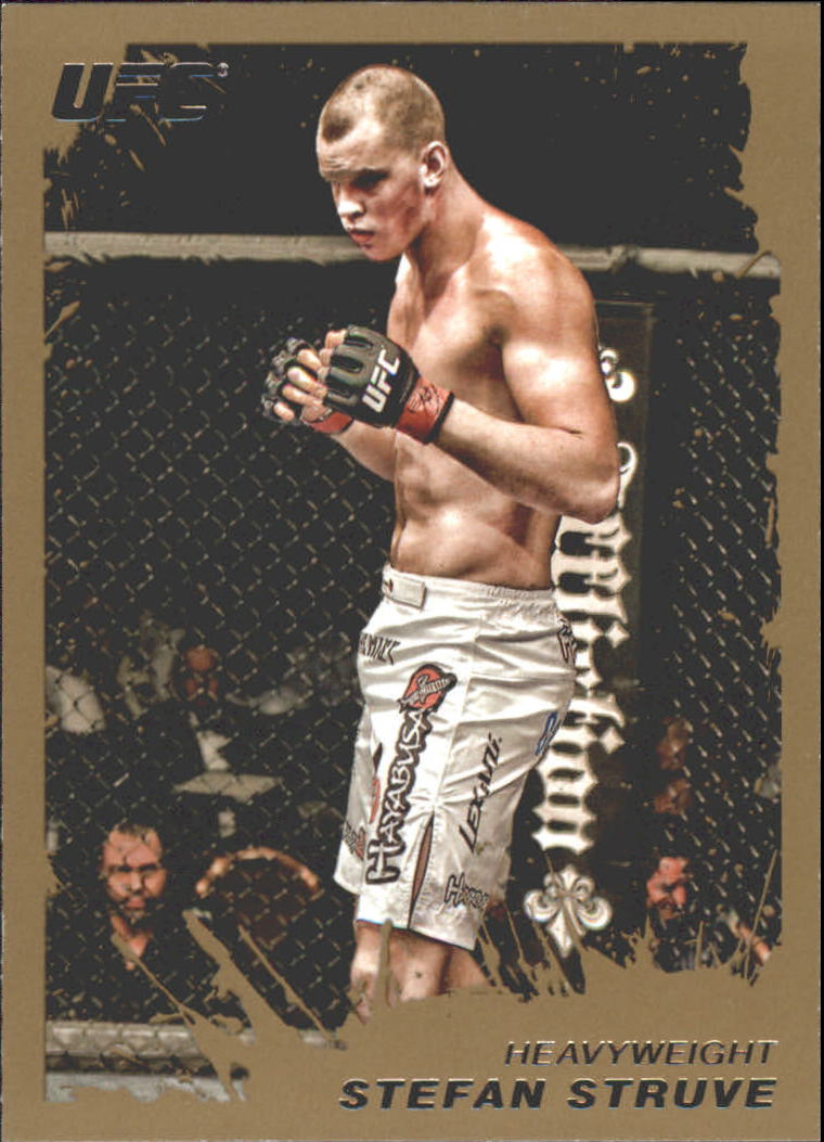 2011 Topps UFC Moment of Truth Gold #157 Stefan Struve
