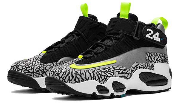 Topps Project70 The Shoe Surgeon Ken Griffey Jr. Custom Sneakers